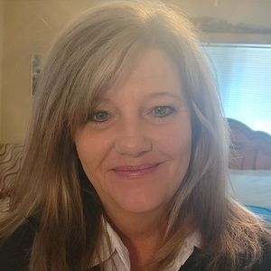 Meet your Posher, Joy